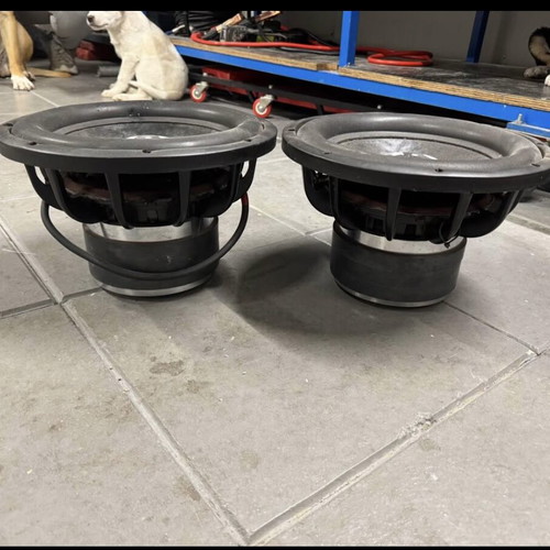 Subwoofer 12 inch 1500W RMS like new with GS Audio amplifier