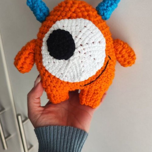 Handmade Terataki new, cotton yarn doll