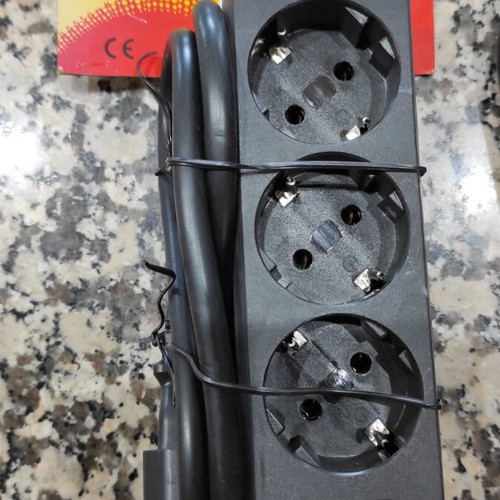 Power strips for UPS with 3 and 4 outlets, new