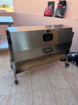 Ηλεκτρική ψησταριά Vevor σαν καινούργια με ανοξείδωτα τραπέζια