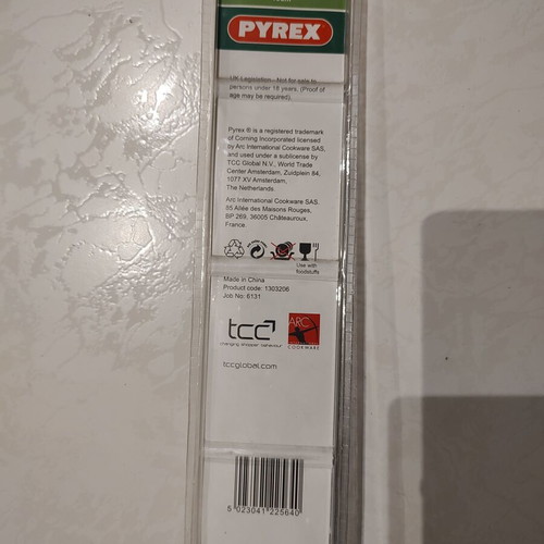 Pyrex Utility Knife new, size 13 cm