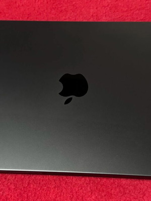 Macbook Pro M4 σαν καινούργιο