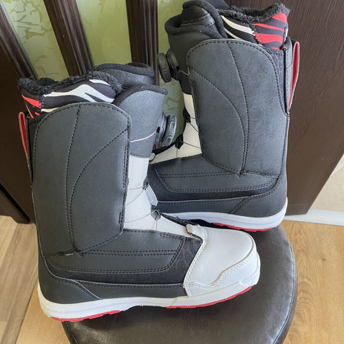 K2 Sapera Boa Flex-5 Snowboard Boots Size 37 New