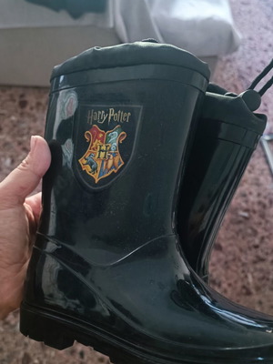 Rain boots like new, comfortable