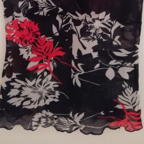 Coast floral blouse like new, size L, black and red
