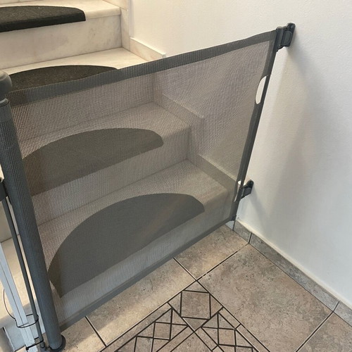 Safety net like new for babies or pets, flexible size