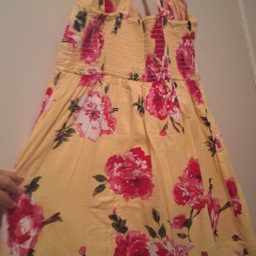 Terranova summer dress medium used, 100% cotton and linen, pink and yellow