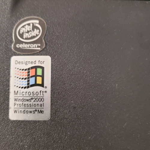 Acer laptop used, powers on without charger