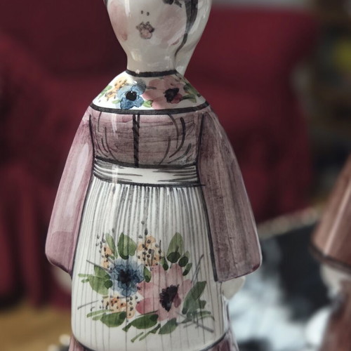 Set of 2 clay figurines with traditional Greek mothers, about 18cm