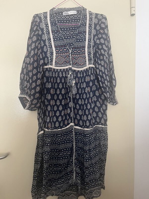 Zara boho dress used, navy blue with ethnic patterns