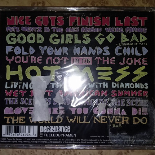 Labra Starship Hot Mess CD in excellent condition