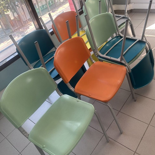 Study Chairs used, various colors