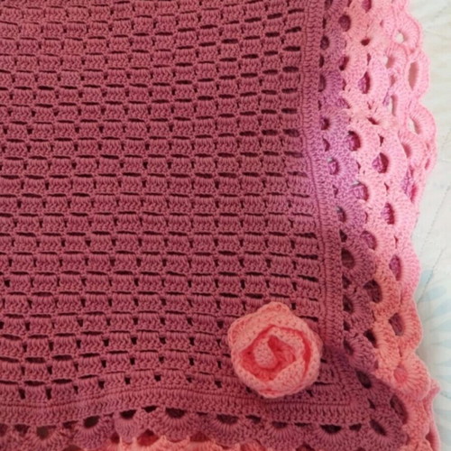 Handmade baby blanket new, acrylic yarn, fuchsia and pink