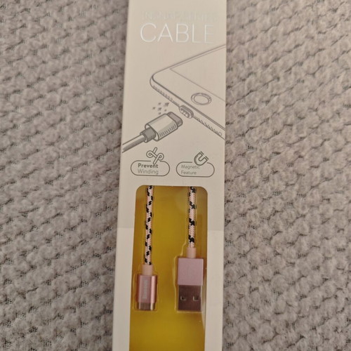 Baseus Insnap Magnetic Type-C Charging Cable new, 100cm braided