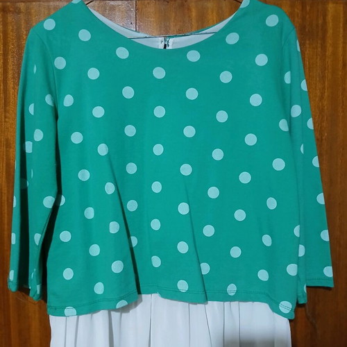 Blouse like new one size white and green