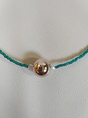 Handmade necklace green and silver new