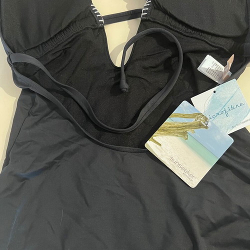 Sunseeker Australia Dainty one-piece swimsuit new, black, size 38 A/B EU