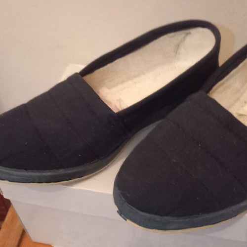 Buffalo ballerina shoes size 37, black