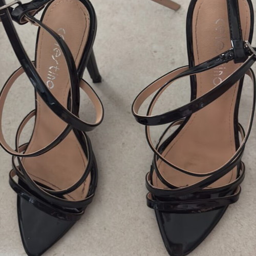 Celestino black patent leather high-heeled sandals size 36 used