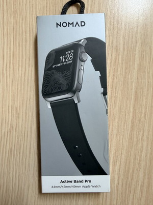 Nomad leather strap for Apple Watch 44/45/49 like new