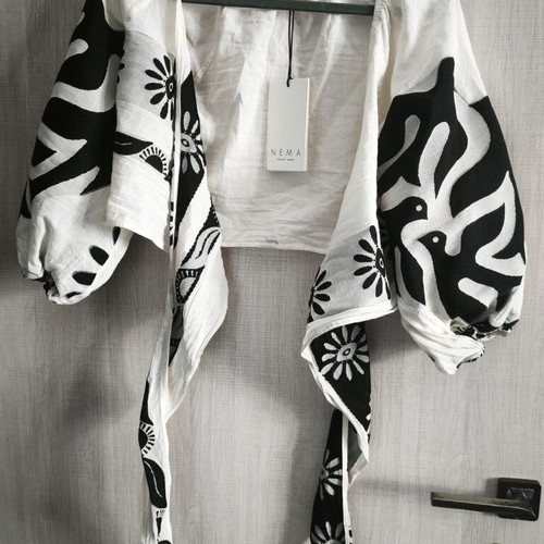 Nema Resort set new, black and white, size small