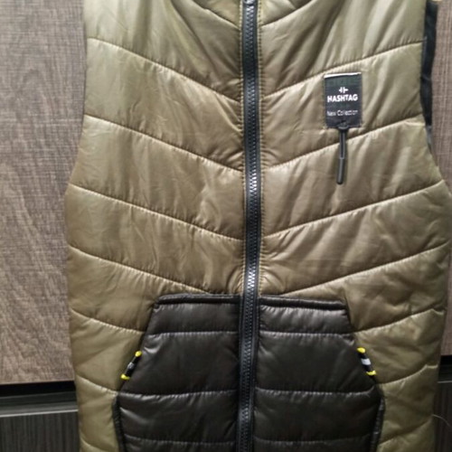 Kids sleeveless jacket khaki new, size 116 cm