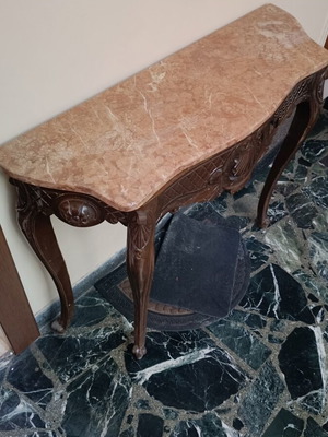 Console table used with mirror