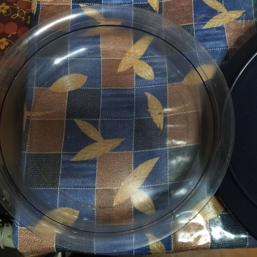 Large Bowl with Airtight Blue Lid like new