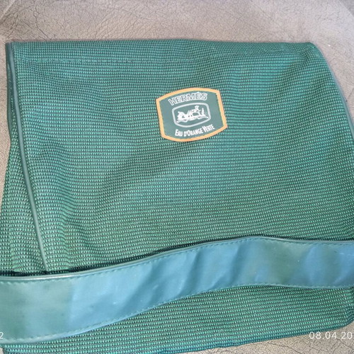 Hermes Eau D’Orange Verte pouch like new, green