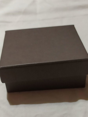 Paper box new 9x9 cm