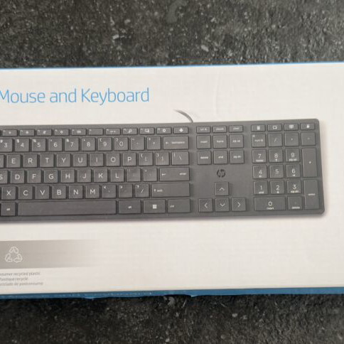 HP Wired Desktop 320MK Mouse and Keyboard Combo set new