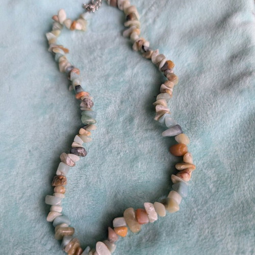 Necklace beads with natural stones like new