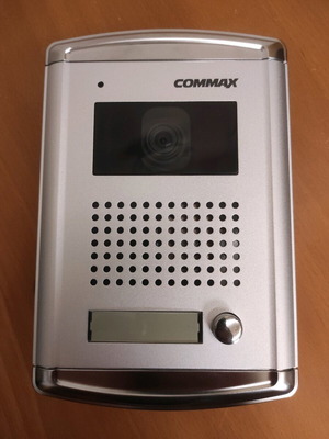 Commax μπουτονιέρα DRC-4CAN καινούργιο με έγχρωμη κάμερα CCD
