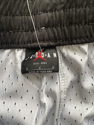 Jordan Diamonds Shorts size S, brand new, black
