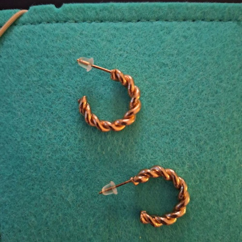 Twisted hoop stud earrings, gold tone
