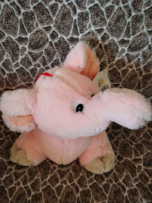 Plush elephant new, very cute and soft