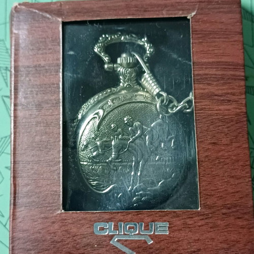 Vintage Clique pocket watch new, silver