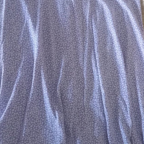 Maxi skirt violet with buttons and front slit like new, size M