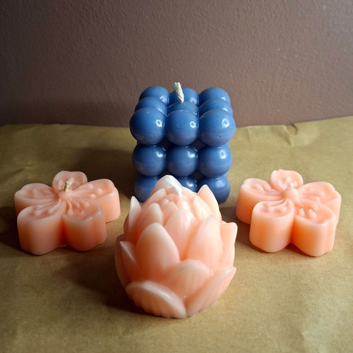 Set of 4 Handmade Decorative Candles Navy Blue & Peach Blossom New
