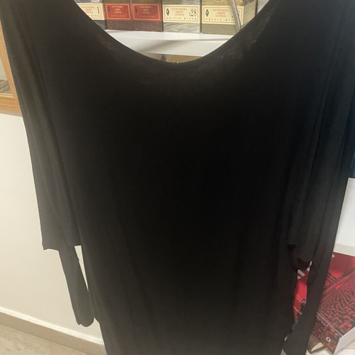 T-shirt with Skull Print and Rhinestones like new, black, sizes L and XL