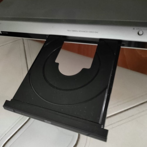Samsung DVD Player DVD-P370 used with original remote and SCART