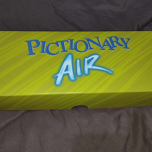 Pictionary Air board game new