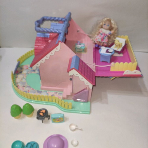 Polly Pocket Lucy Locket Dream Cottage Bluebird 1994 like new