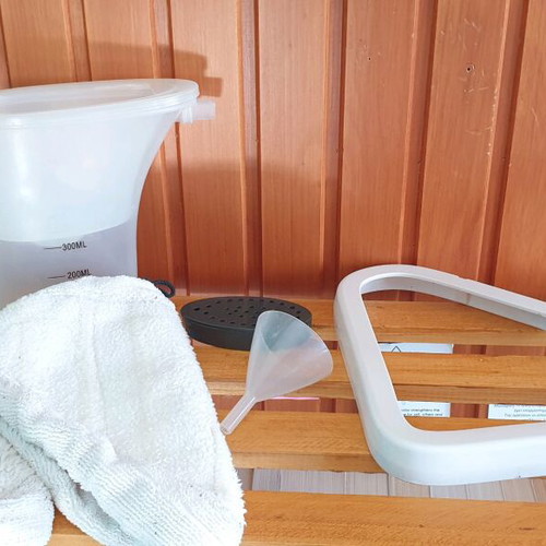 Russell Hobbs steam cleaner in excellent condition