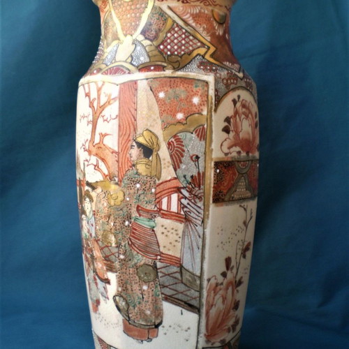 Satsuma Meiji hexagonal vase 19th century used