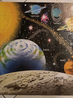 Solar System children's puzzle used, 48 pieces Melissa & Doug