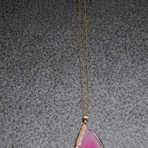 Handmade necklace with natural pink agate slice and gold chain, like new