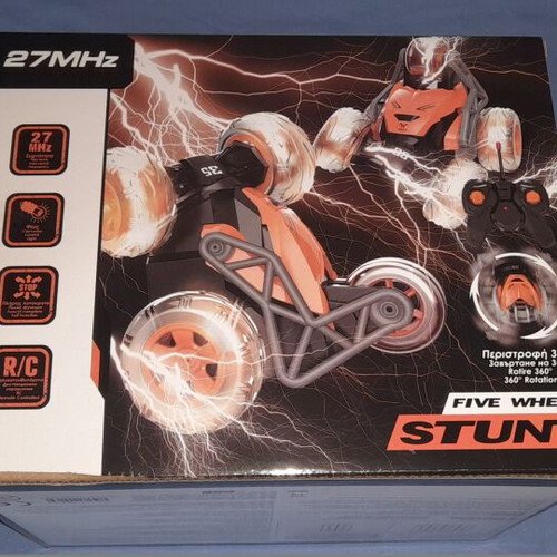 Five Wheel Stunt remote control vehicle new, 5 wheels, orange-black