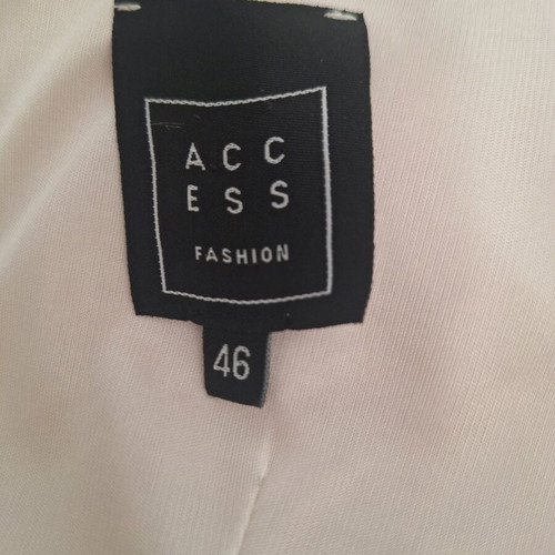 Long formal pleated dress Access like new