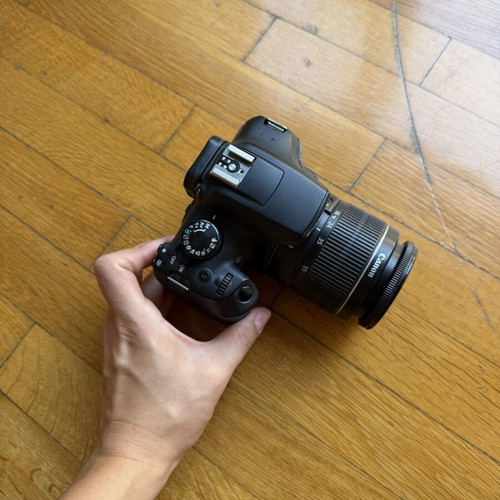 Canon DSLR Camera EOS 1300D Crop Frame Black used with screen scratches